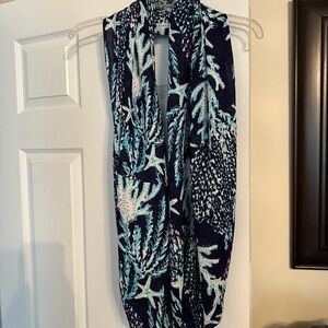 Lilly Pulitzer infinity scarf - great condition